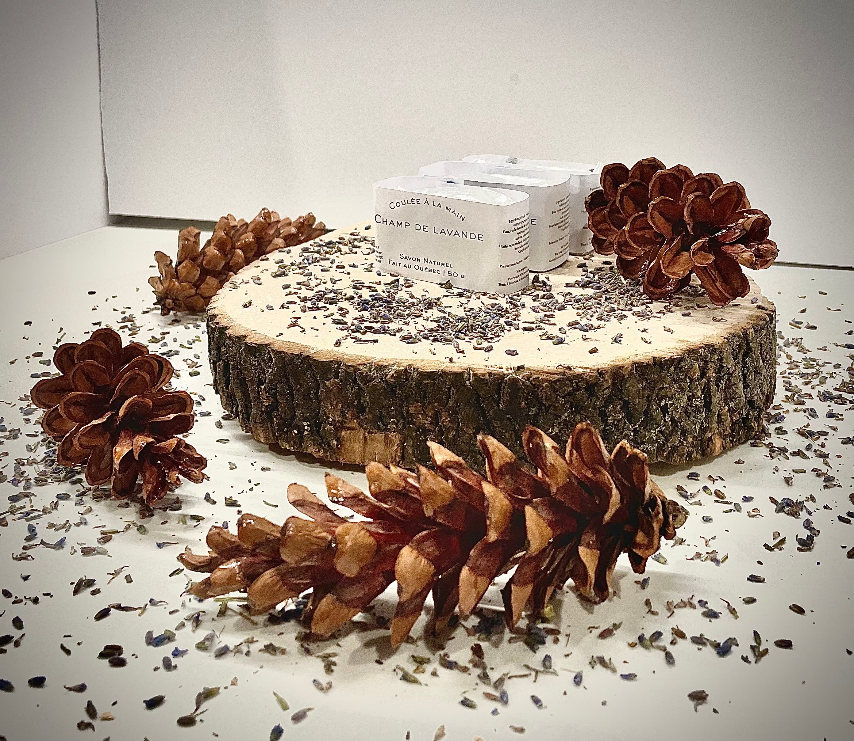 Savon artisanal à la lavande - Champ de lavande (Échantillon)